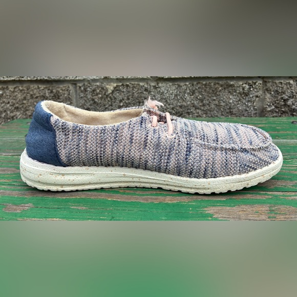 Hey Dude Wendy Sox Womens Sz 7 Light Pink Slip On Comfort Casual Flat Shoes - Picture 10 of 11